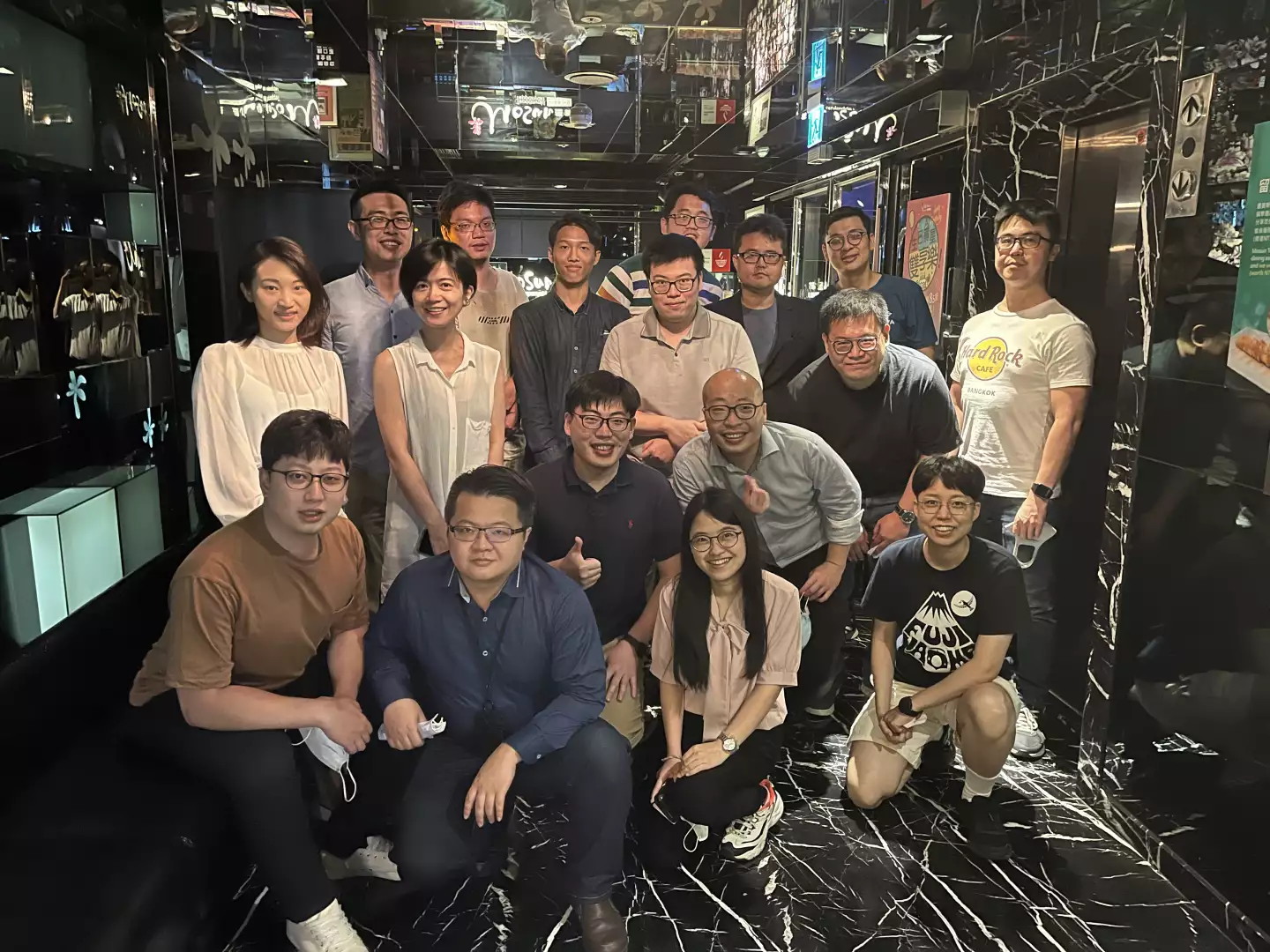 不懂編碼也能用 AI？詠鋐智能實現企業智慧治理
